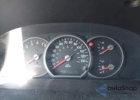 2003 Kia Sedona Ex/Lx from USA, damaged, VIN KNDUP131436400247